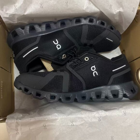 On Running Men\'s Black Athletic Shoes main image 5